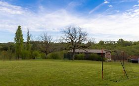 Maison typique périgourdine avec piscine