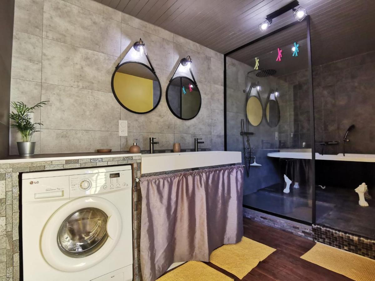 Maison typique périgourdine avec piscine Paulin Extérieur photo