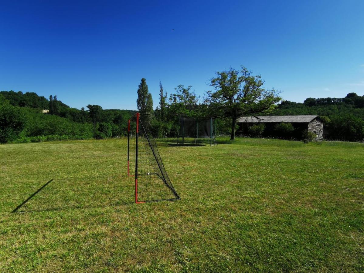 Maison typique périgourdine avec piscine Paulin Extérieur photo
