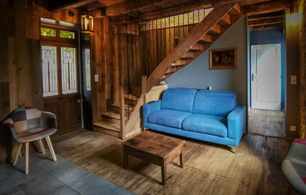 Maison typique périgourdine avec piscine Paulin Extérieur photo